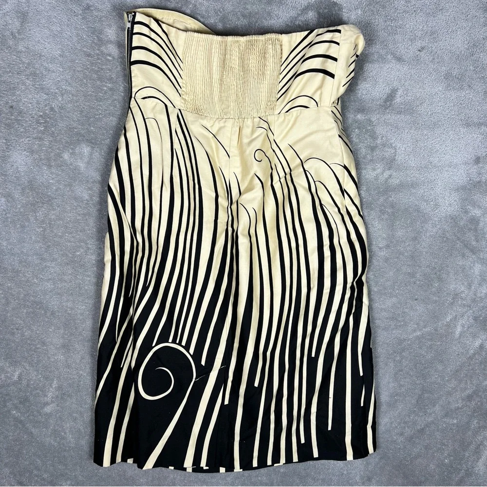 Moulinette Soeurs Strapless Dress in Black and Cream - Picture 6 of 10